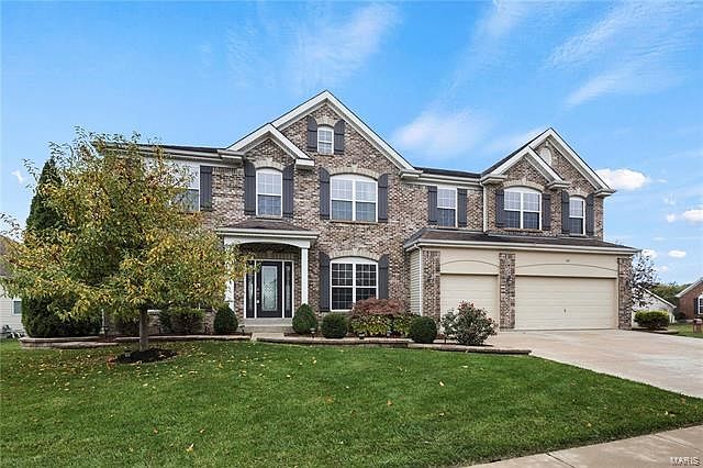 505 Olde Court Road, St. Charles, MO