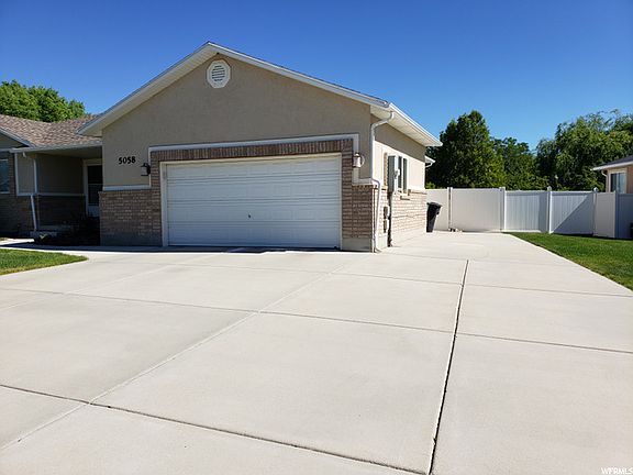 3rd image of 5058 W Holly Lily Ln