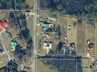 5203 Glade Rd, Anniston, AL 36206