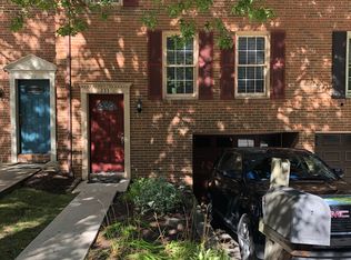 233 London Towne Dr #233, Pittsburgh, PA 15226