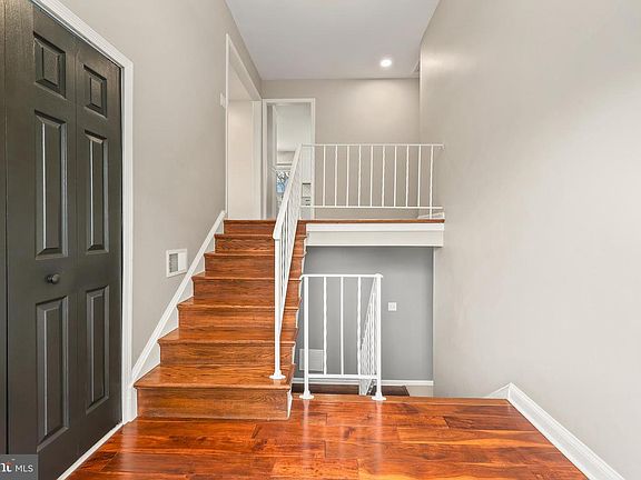 4th image of 8733 Cuttermill Pl