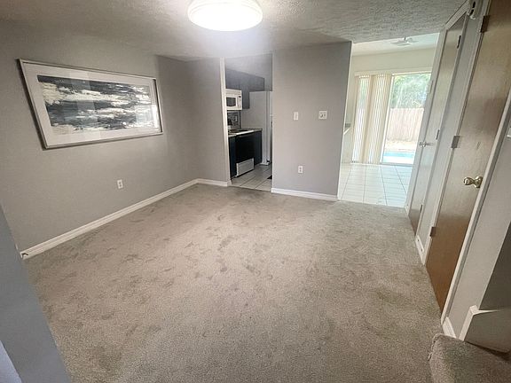 3rd image of 1817 Pointed Leaf Ln #1817