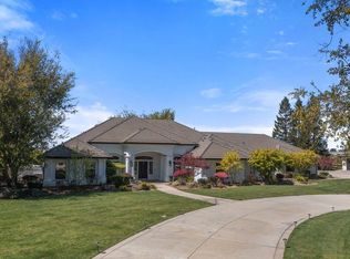 22647 N Peltier Ct, Acampo, CA 95220