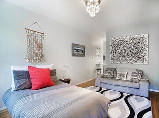 210 E 21st St APT 4D, Manhattan, NY 10010