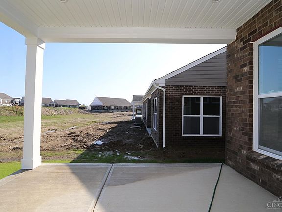 4th image of 5620 Callaway Dr #117