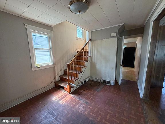 3rd image of 1316 McCay Ave