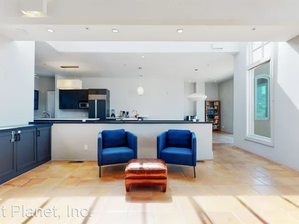 1909 Stockton St, San Francisco, CA 94133