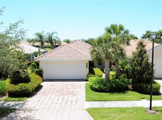 8668 Querce Ct, Naples, FL 34114
