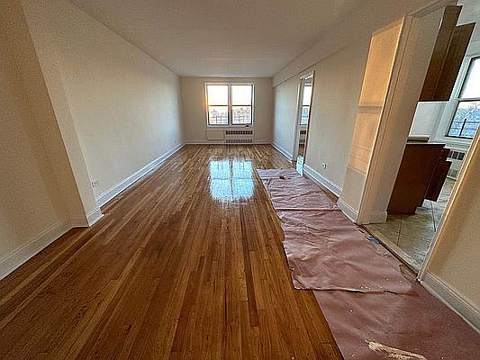 1st image of 16215 Highland Ave APT 6P