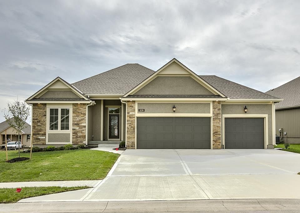 SIMULATED PHOTO OF FRONT 11126 N. EUCLID AVE