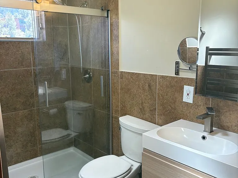 70 Moore Dr — Photo 16