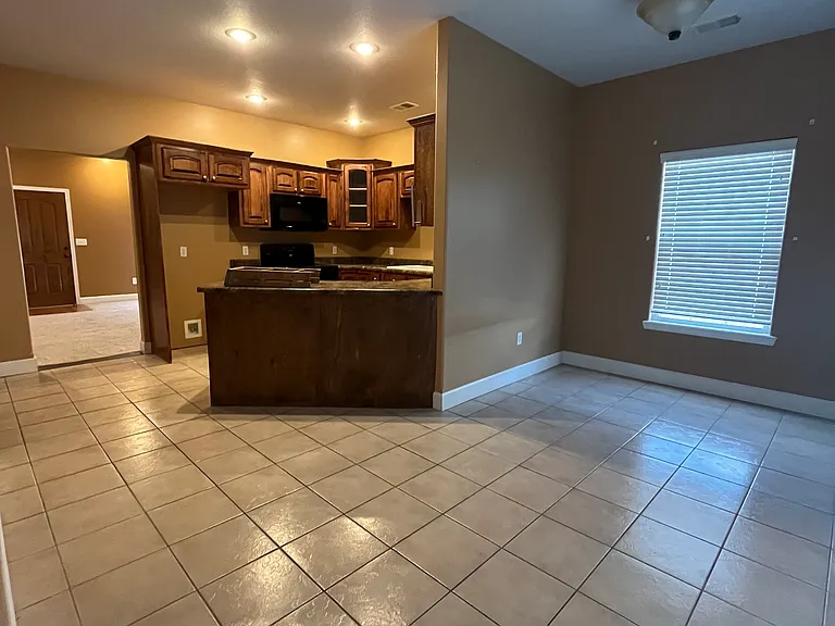 48 Ashcraft Ct — Photo 3