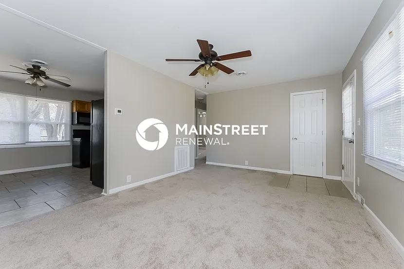 11421 Palmer Ave — Photo 4
