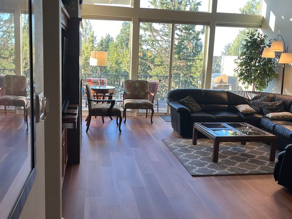 10788 Village Loop