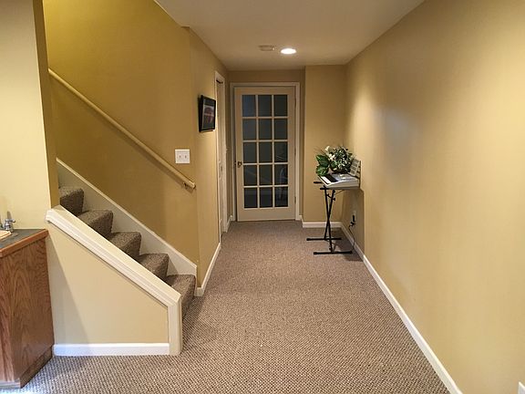5th image of 2406 Patrick Ln