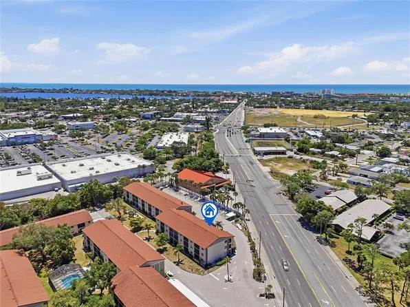 2220 Stickney Point Rd APT 520, Sarasota, FL 34231