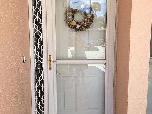3rd image of 105 Escambia Ln APT 807
