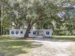 3289B Eldora Rd, Ellabell, GA 31308