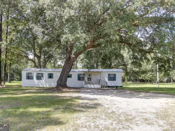 3289B Eldora Rd, Ellabell, GA 31308