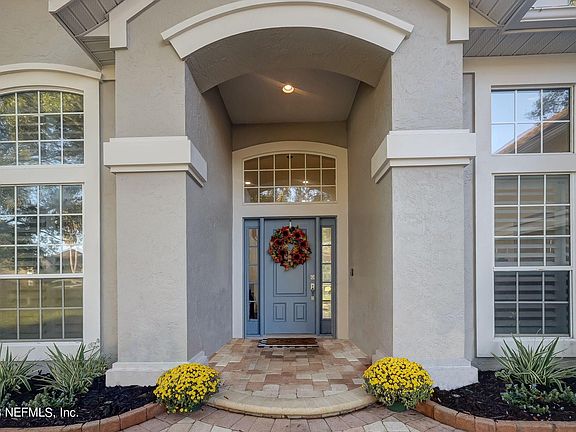 5th image of 3883 Brampton Island Ct N
