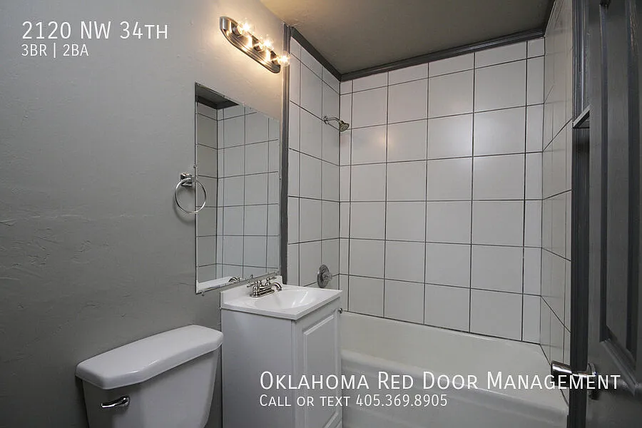3 Bedroom 2 Bath In Nw Okc — Photo 4