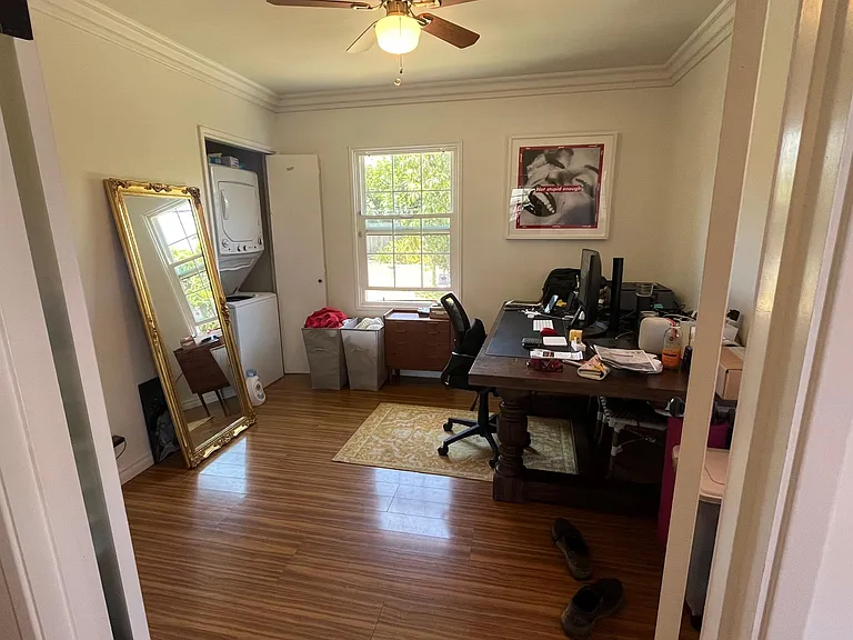 2701 Federal Ave — Photo 11