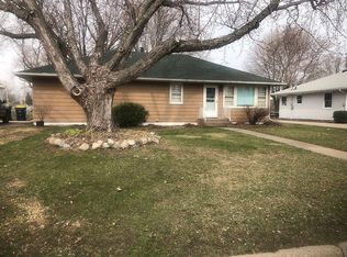 20675 Hughes Ave, Lakeville, MN 55044