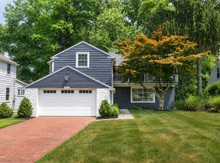 2635 S Belvoir Blvd, University Heights, OH 44118