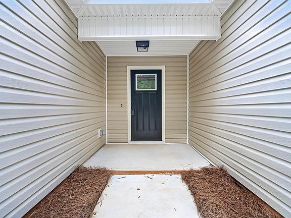 3rd image of 1207 Morningside Dr