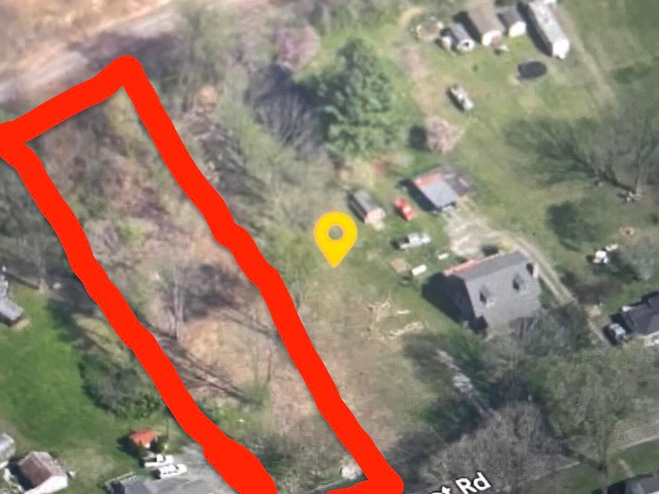 2nd image of 9355 Mascot Rd