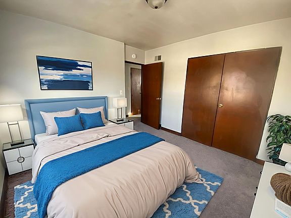 5th image of 924 State St #11