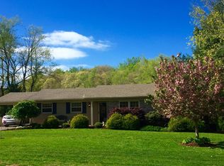 711 Meadow St, Lawrenceburg, TN 38464