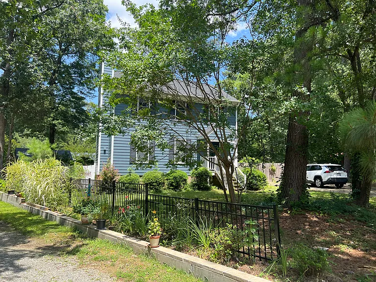 14 Williams Way — Photo 1