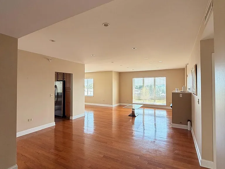 125 N Buffalo Grove Rd #313 — Photo 6