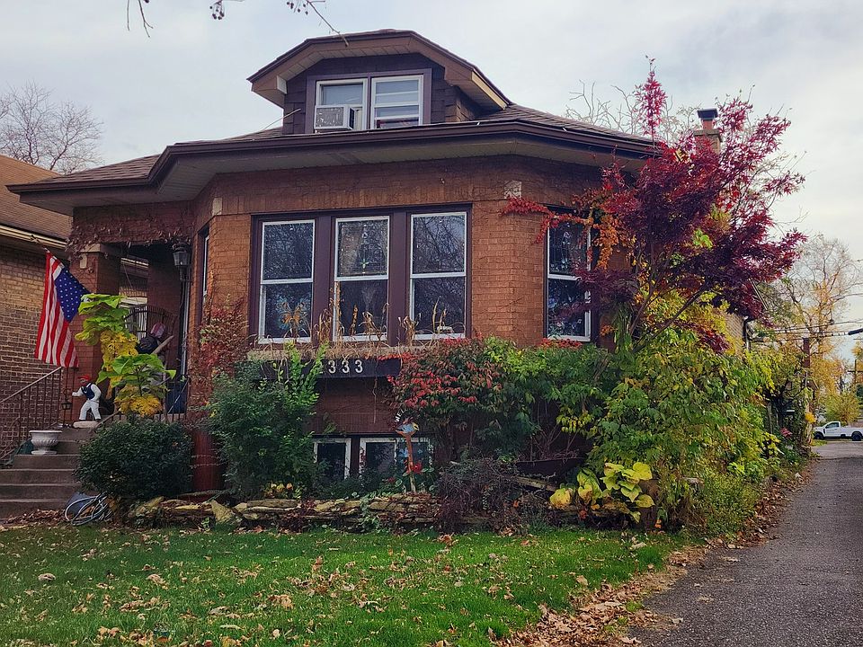 1st image of 2333 Broadway St