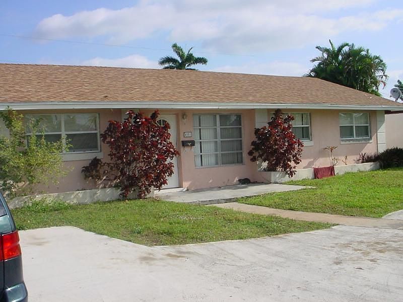 1st image of 4851 Pine Cone Ln