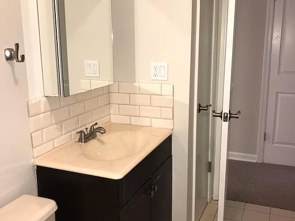 4th image of 34 Newark Pl