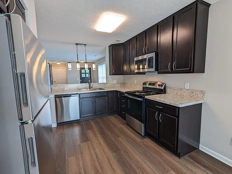 4262 Stow Rd — Photo 12