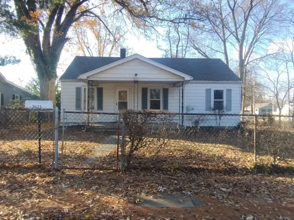2621 S 9th St, Terre Haute, IN 47802