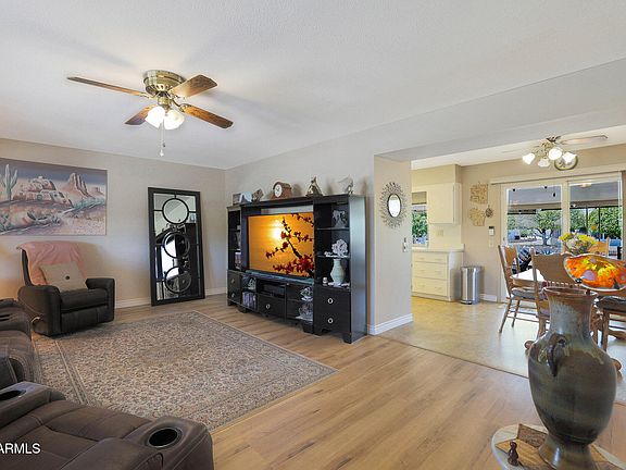 2nd image of 9228 W HIDDEN VALLEY Lane