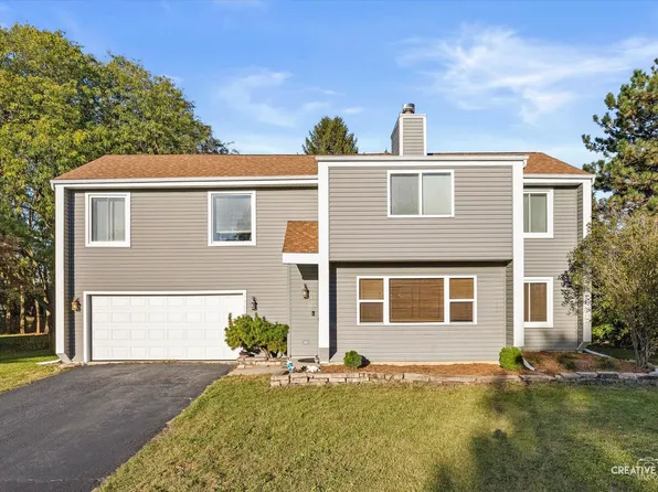 1305 Morningstar Ct, Naperville, IL 60564