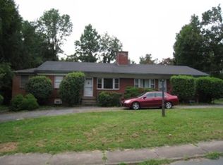 1918 Lewis Mountain Rd #B, Charlottesville, VA 22903