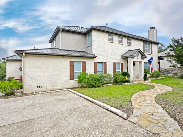1031 KINGS COVE DR, Canyon Lake, TX 78133