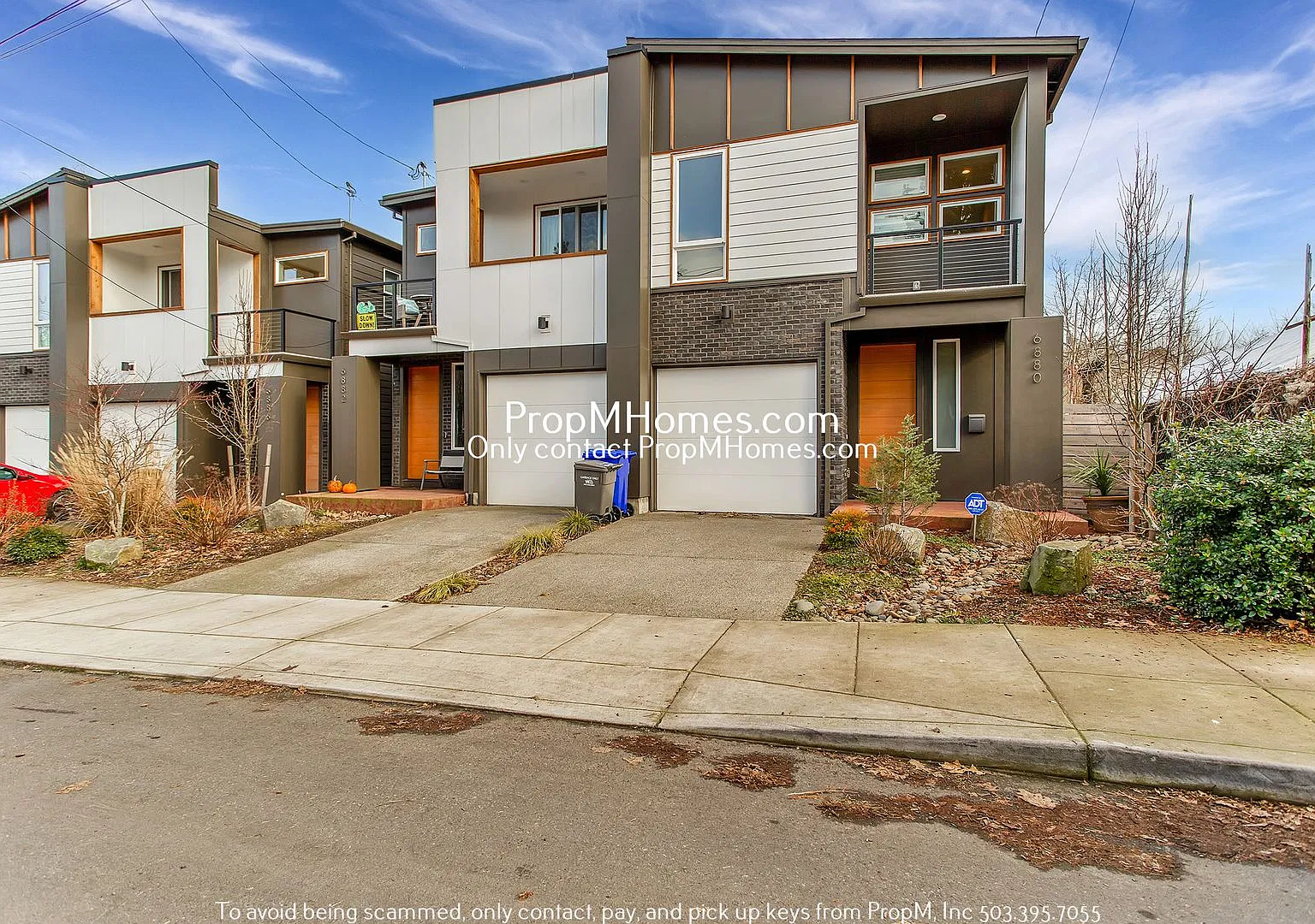 Beautiful Three Bedroom Home In Northeast Portland! — Photo 1