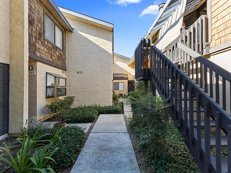 12750 Centralia St #208 — Photo 42