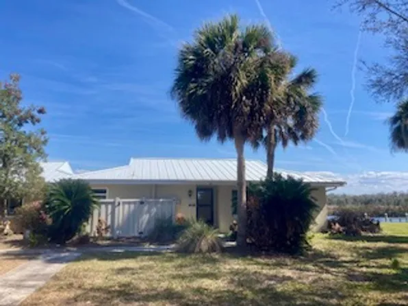 11474 W Bayshore Dr, Crystal River, FL 34429