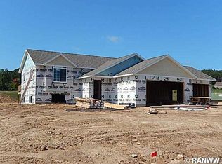 1702 Willow Creek Pkwy, Chippewa Falls, WI 54729