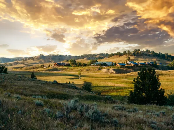 1408 Rocky Point Rd, Weston, WY 82731