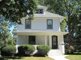 504 Olive St, Cedar Falls, IA 50613
