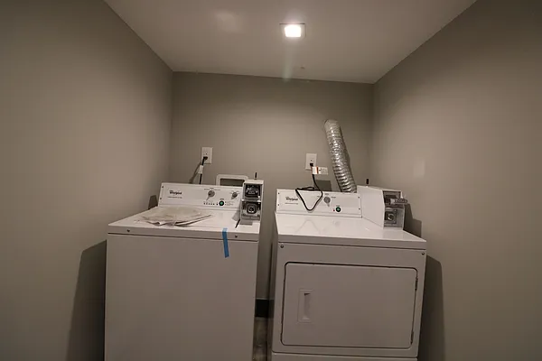 Rented by Nooklyn NYC LLC | media 7